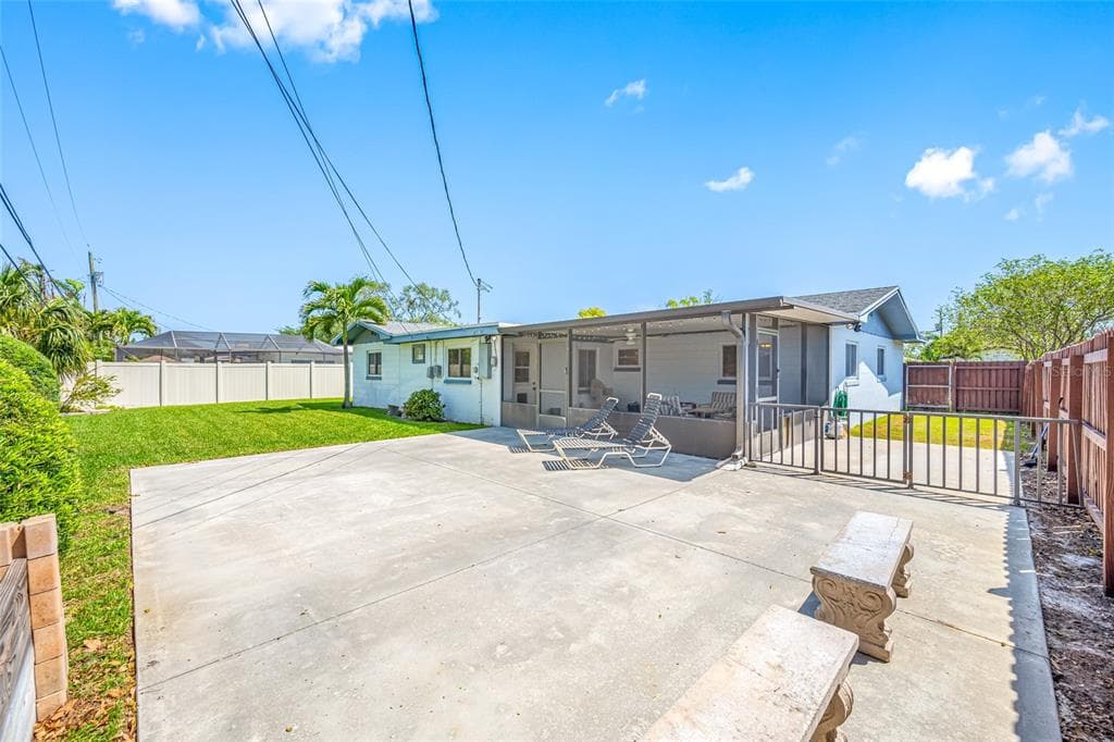 1900 60TH WAY, Street PETERSBURG, FL 33710 photo 4