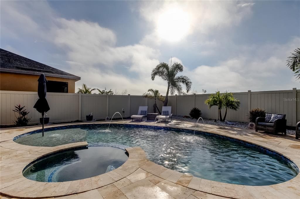 10141 NEWMINSTER LOOP, RUSKIN, FL 33573 photo 2