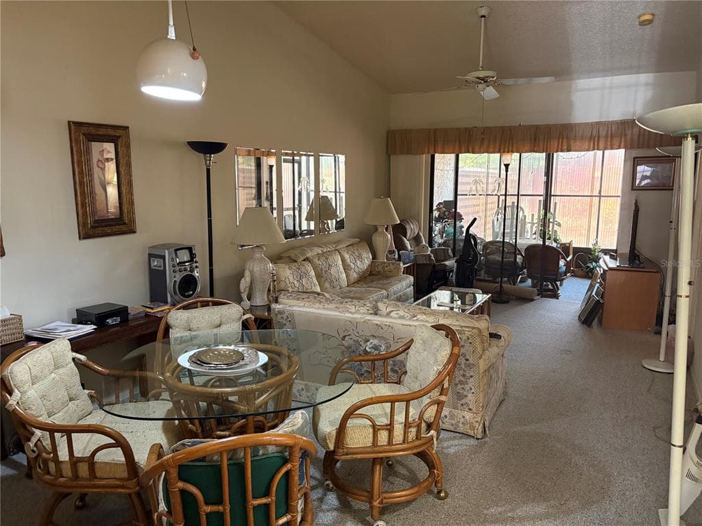 2068 SUNSET GROVE LANE, CLEARWATER, FL 33765 photo 4