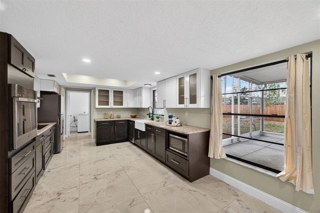 520 WYNNWOOD DRIVE, BRANDON, FL 33511 photo 3