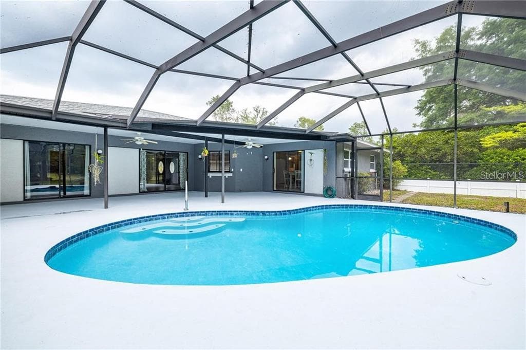 5118 MERRIFIELD Court, SPRING HILL, FL 34608 photo 2