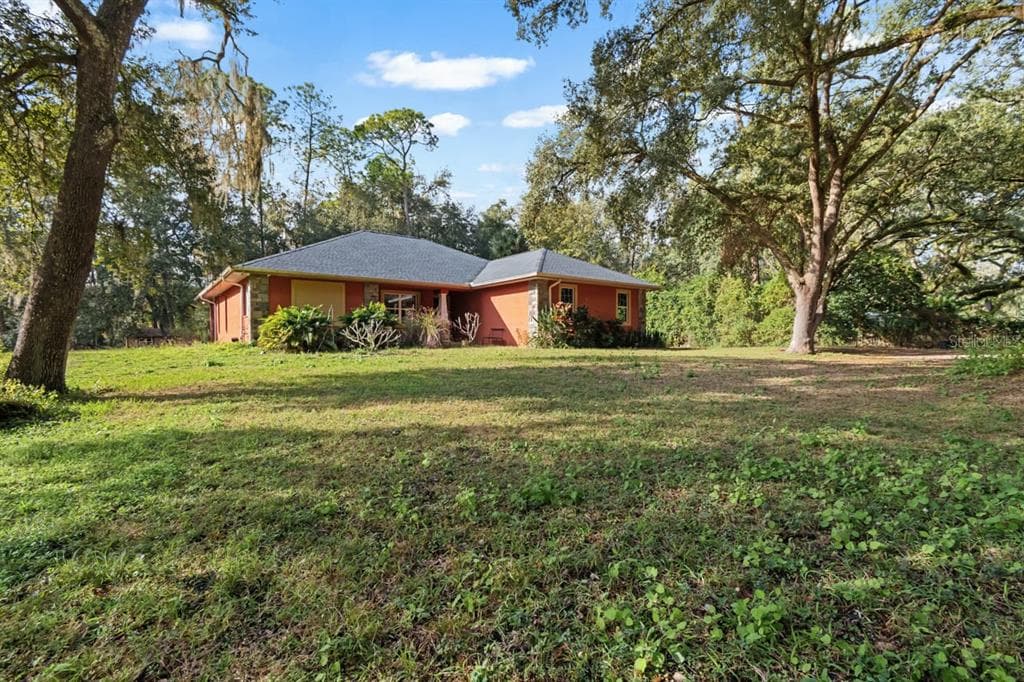 4028 CASTLEWOOD Road, SEFFNER, FL 33584 photo 2