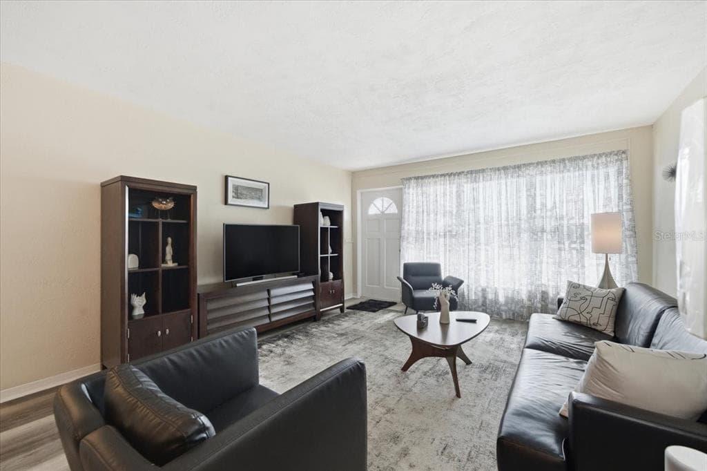 5861 42ND Terrace Unit 1608, KENNETH CITY, FL 33709 photo 4