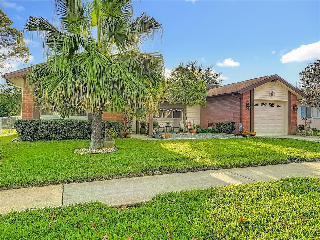 12805 SANDBURST Lane, HUDSON, FL 34667 photo 4