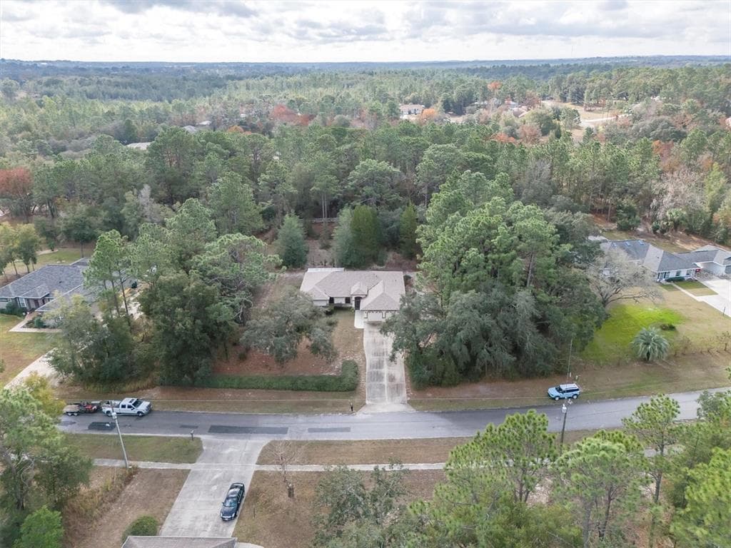 2494 AXELWOOD DRIVE, BEVERLY HILLS, FL 34465 photo 2