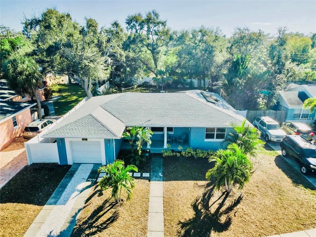 245 GARDEN CIRCLE, DUNEDIN, FL, 34698 photo 3