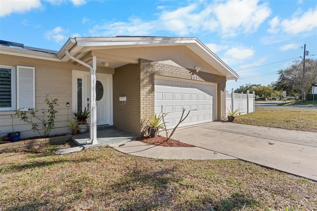 603 RUSKIN ROAD, CLEARWATER, FL 33765 photo 4