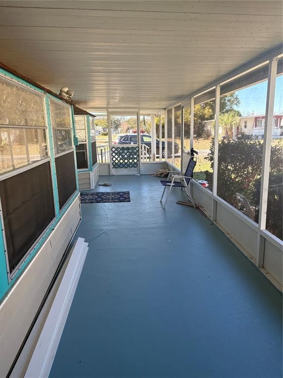 5410 BETMAR Drive, ZEPHYRHILLS, FL 33542 photo 4