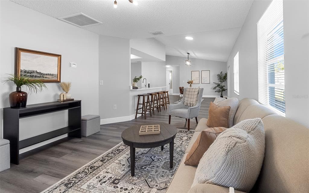 8434 RIVER DUNE STREET, TAMPA, FL 33617 photo 5