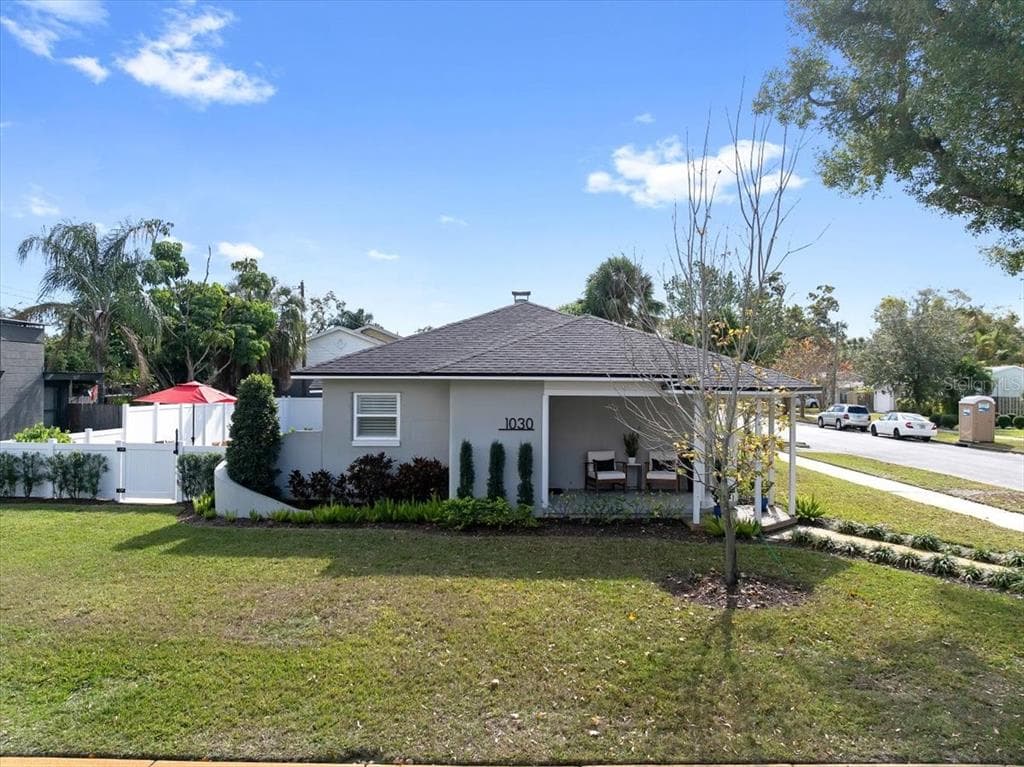 1030 32ND AVENUE, Street PETERSBURG, FL 33704