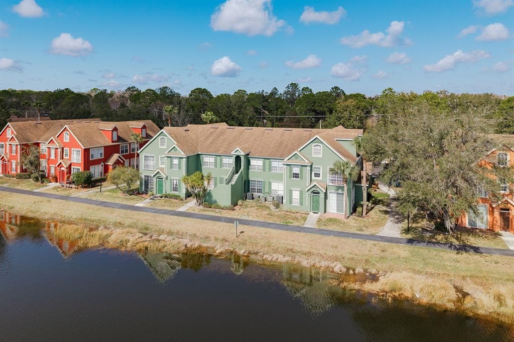 9170 LAKE CHASE ISLAND WAY Unit 9170, TAMPA, FL 33626 photo 3