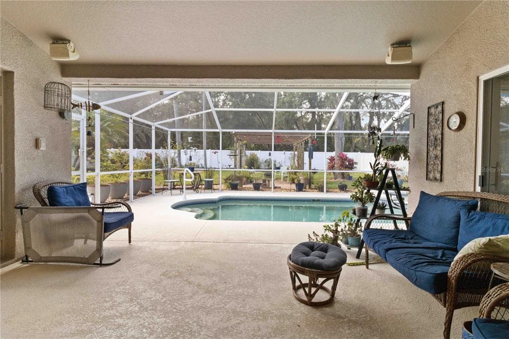 8950 ABERDEEN CREEK CIRCLE, RIVERVIEW, FL 33569 photo 5