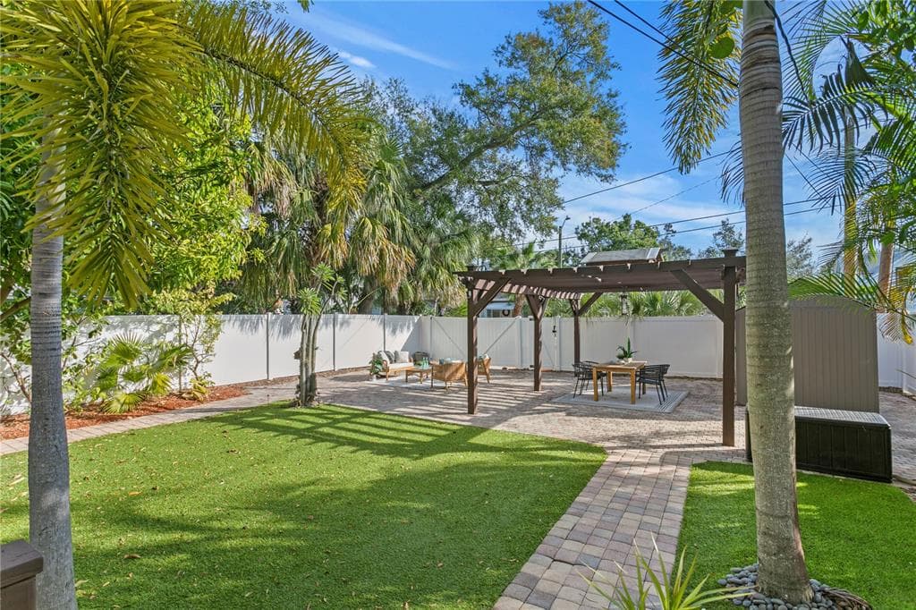 937 5TH Street, Street PETERSBURG, FL 33701 photo 4