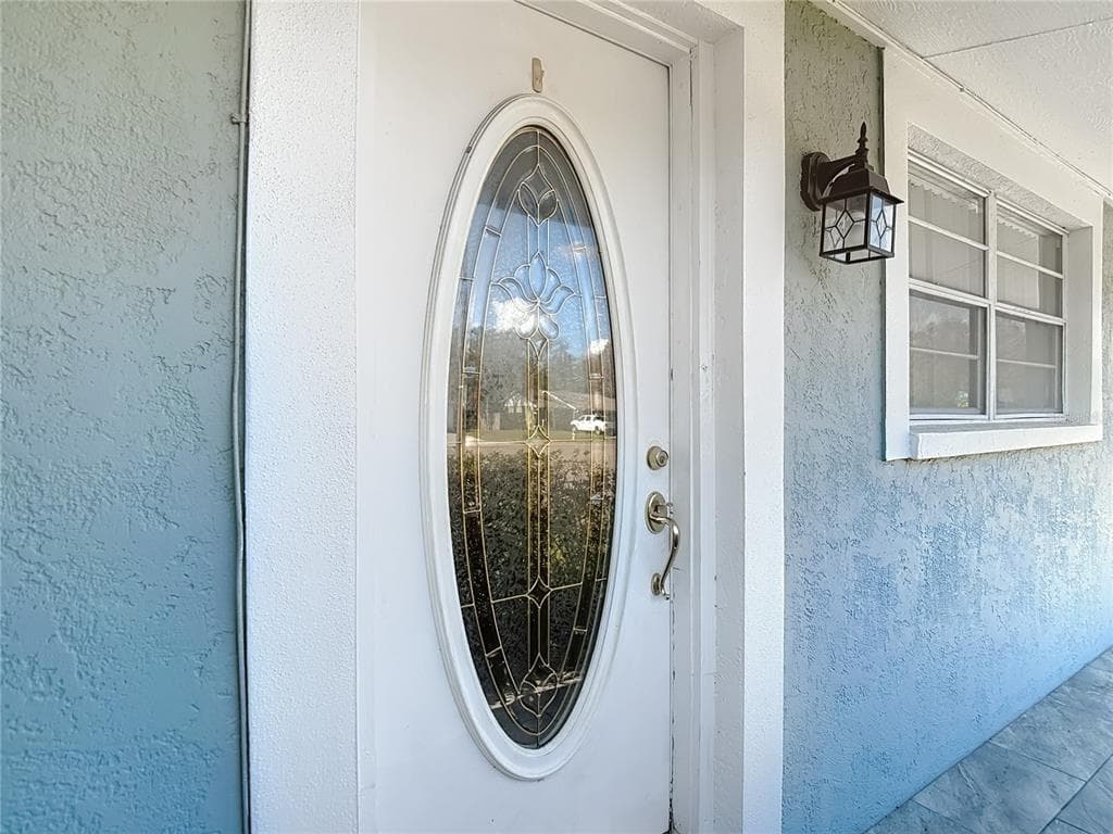 19014 SUNLAKE BOULEVARD, LUTZ, FL 33558 photo 3