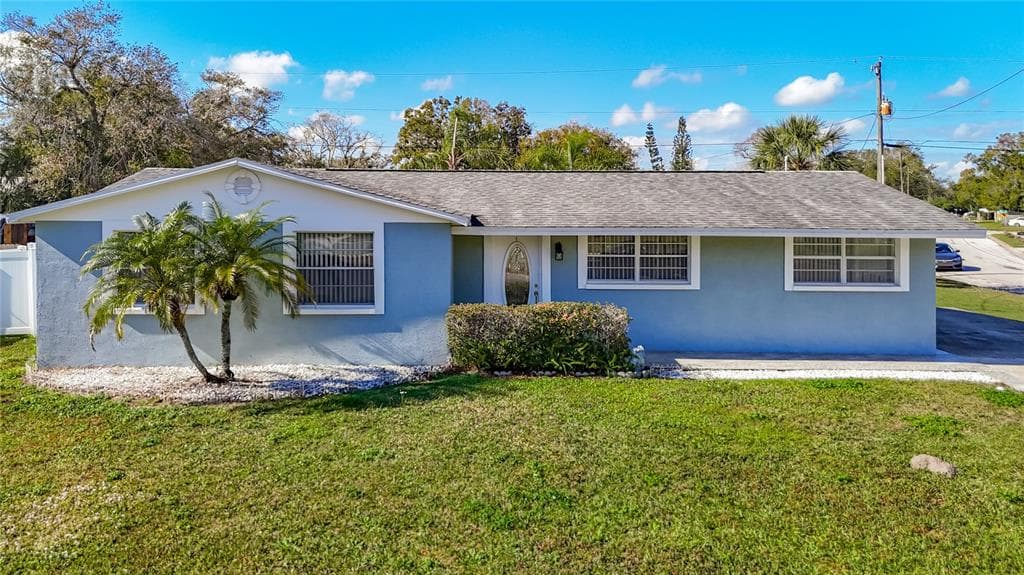 19014 SUNLAKE BOULEVARD, LUTZ, FL 33558