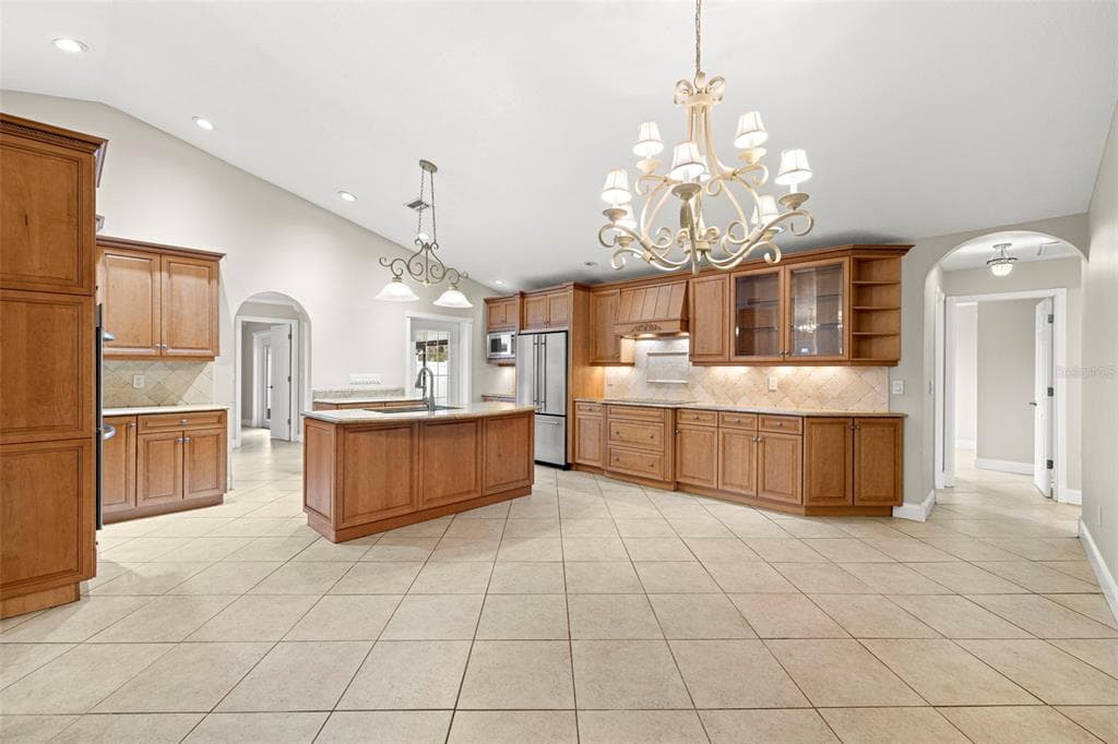 6712 RANGER DRIVE, TAMPA, FL 33615 photo 2