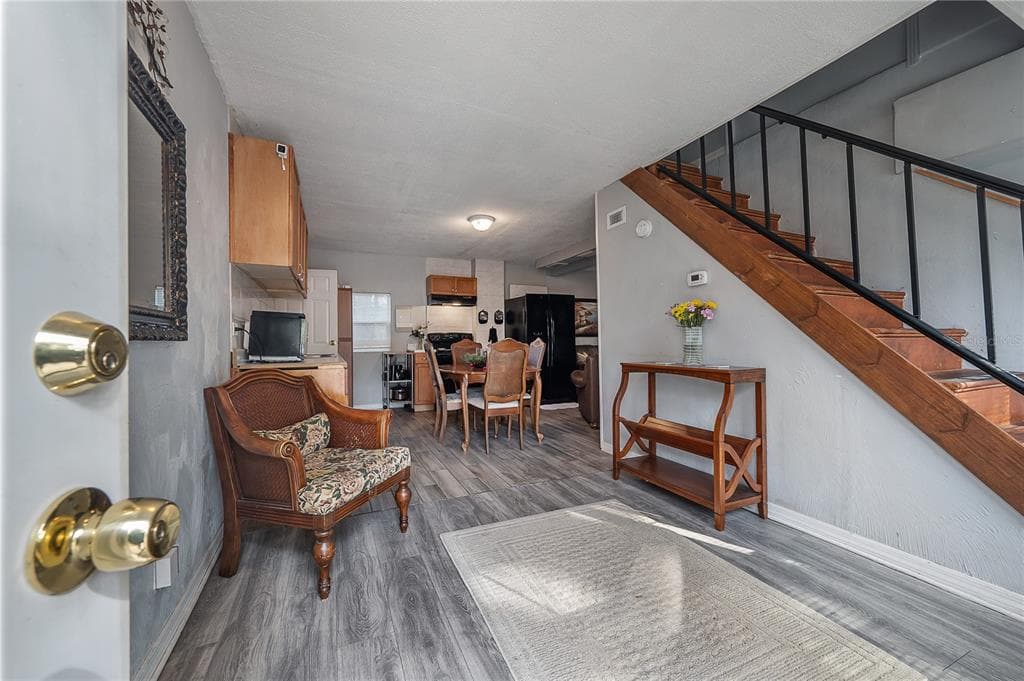 1402 28TH AVENUE, TAMPA, FL 33605 photo 3