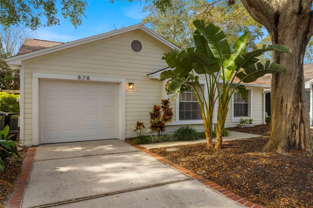 878 FRANKLIN SQUARE Circle, PALM HARBOR, FL 34683