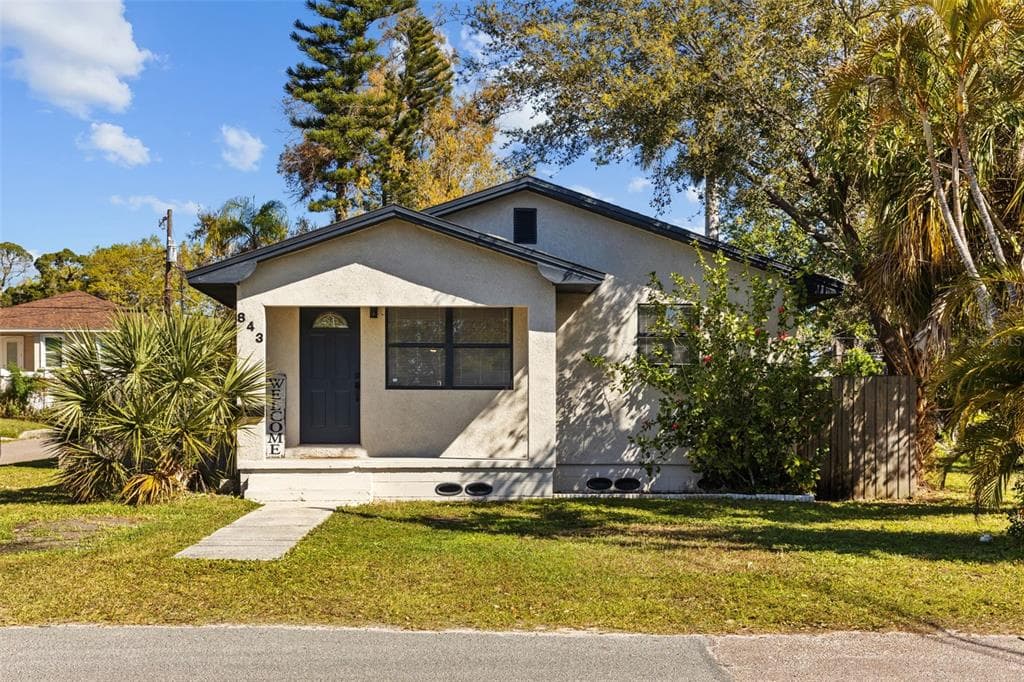 843 QUEENSBORO AVENUE, Street PETERSBURG, FL 33701 photo 2