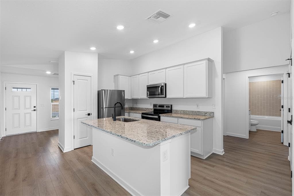 5466 PARNELL AVENUE, SPRING HILL, FL 34608 photo 2