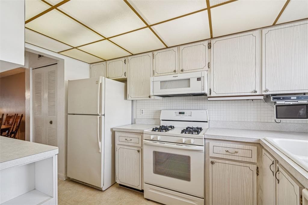 5623 80TH STREET, Unit# 314, ST PETERSBURG, FL, 33709 photo 4