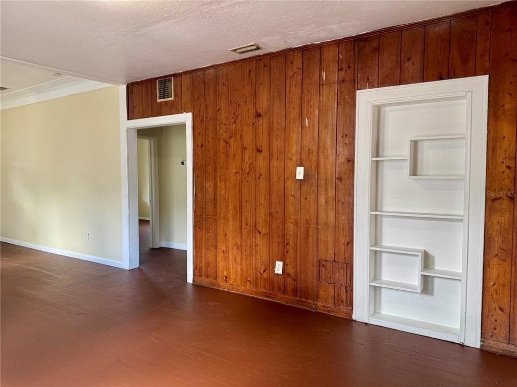 3305 SANCHEZ STREET, TAMPA, FL 33605 photo 3