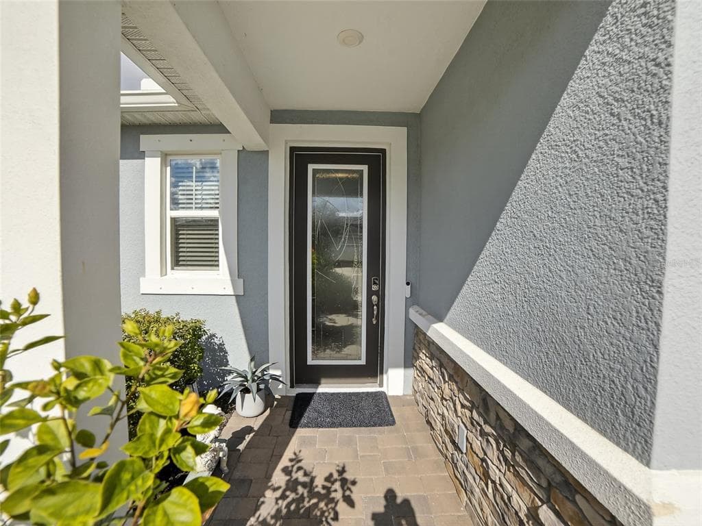 3760 MAXWELL PARK Drive, SUN CITY CENTER, FL 33573 photo 5