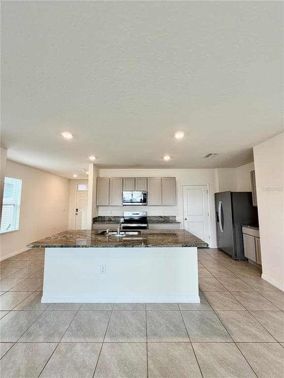 9151 FORGE BREEZE Loop, WESLEY CHAPEL, FL 33545 photo 5