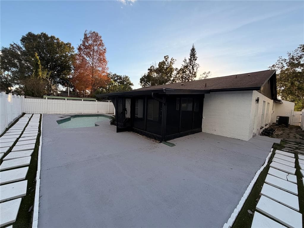 7513 RUSTIC DRIVE, TAMPA, FL 33634 photo 5