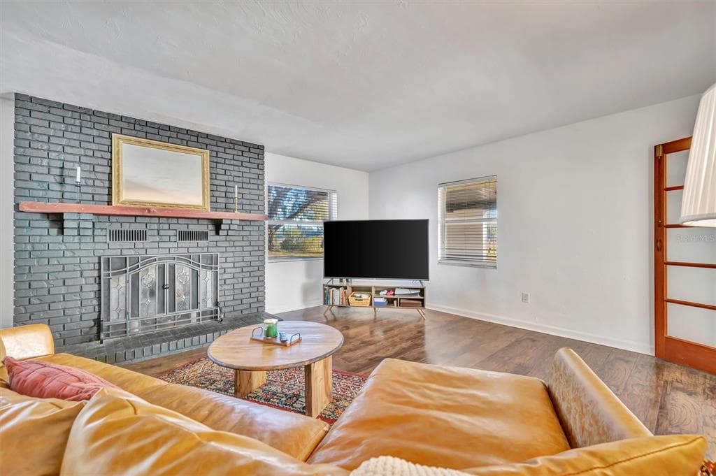 4111 KNIGHTS GRIFFIN ROAD, PLANT CITY, FL 33565 photo 3