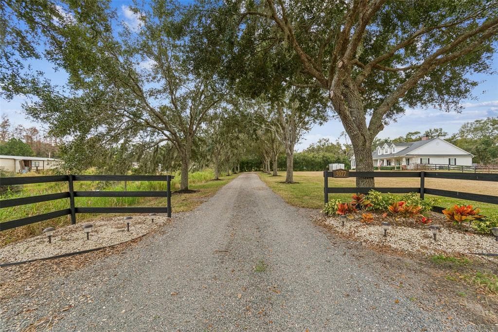 3077 CORK ROAD, PLANT CITY, FL 33565 photo 2