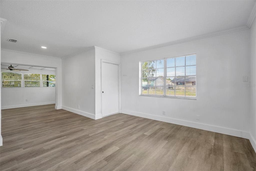 7031 GLENVIEW DRIVE, TAMPA, FL 33619 photo 5