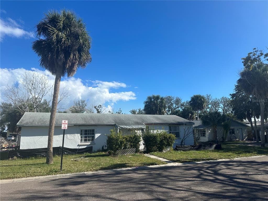 1811 2nd Street, Indian Rocks Beach, FL, 33785