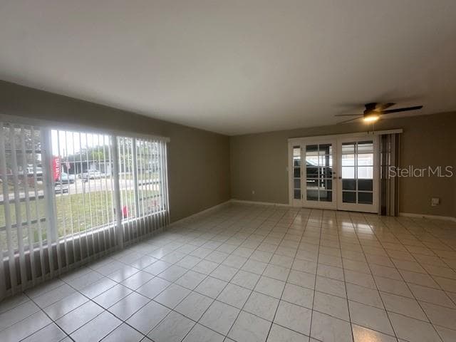 708 LAKEWOOD Avenue, TAMPA, FL 33613 photo 4