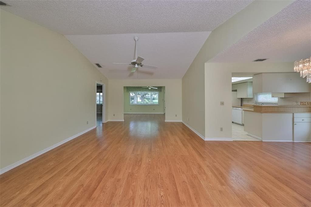 2620 LOCKSLEY Street Unit 261, SUN CITY CENTER, FL 33573 photo 4