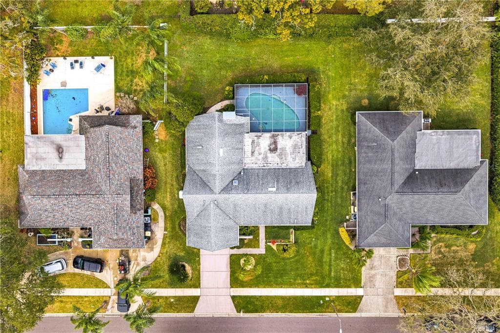 2656 CLUBHOUSE DRIVE, CLEARWATER, FL 33761 photo 4