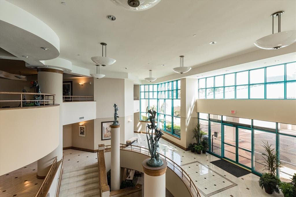 1560 GULF BOULEVARD Unit 604, CLEARWATER BEACH, FL 33767 photo 3