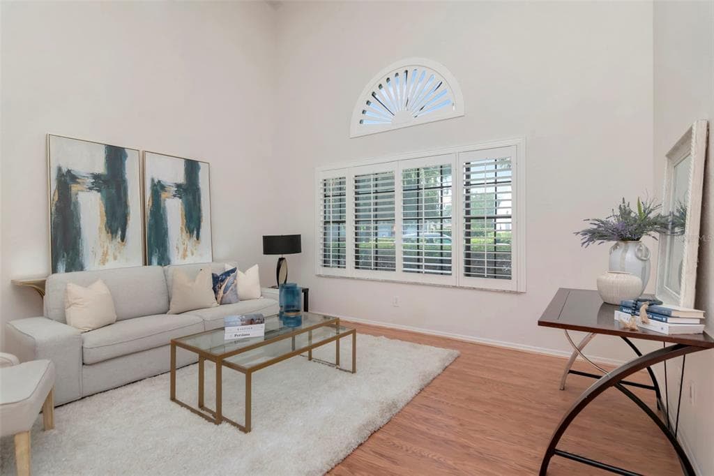 4234 BRENTWOOD PARK Circle, TAMPA, FL 33624 photo 5