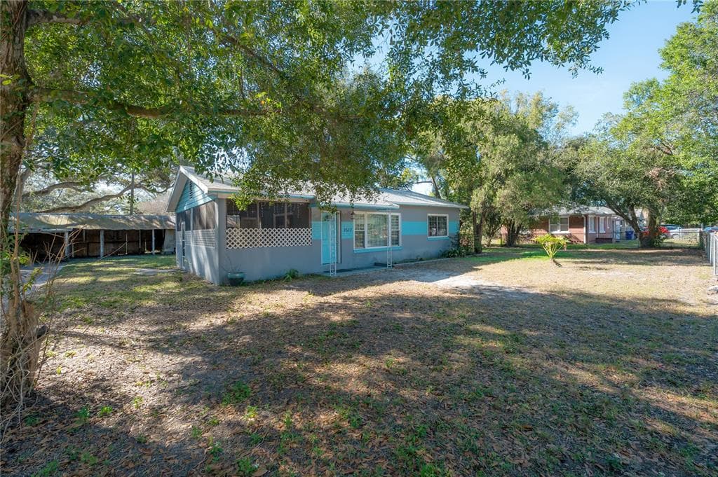 1517 EMMA STREET, TAMPA, FL 33610 photo 3