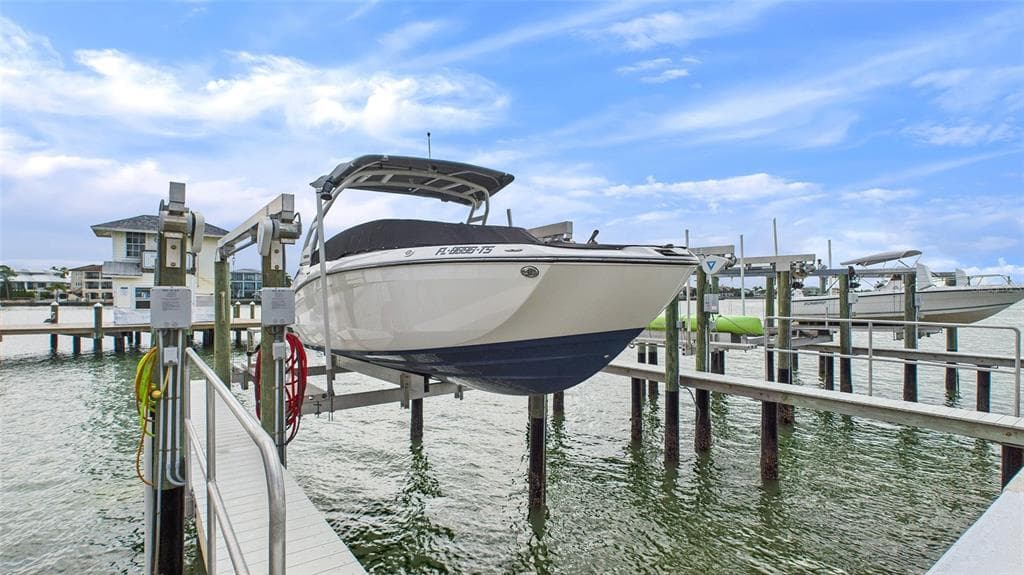 2539 GARY CIRCLE Unit 602, DUNEDIN, FL 34698 photo 4