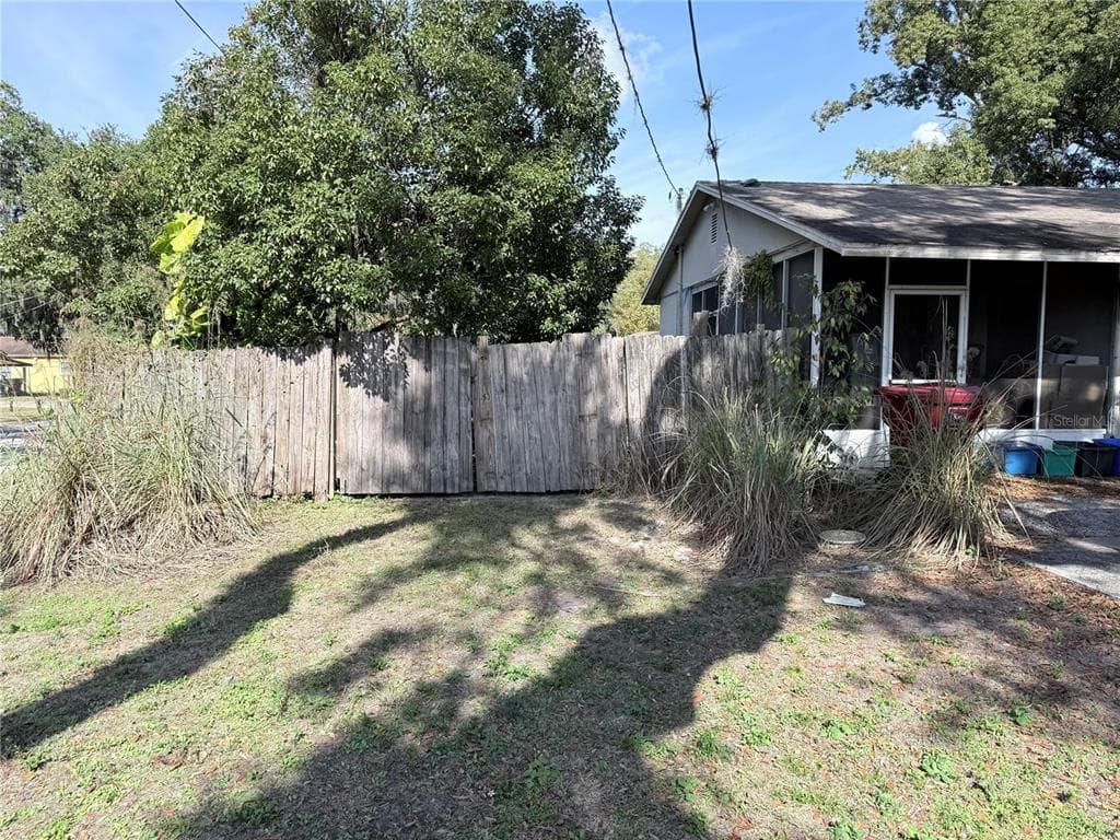 1602 CALHOUN STREET, PLANT CITY, FL, 33563 photo 2