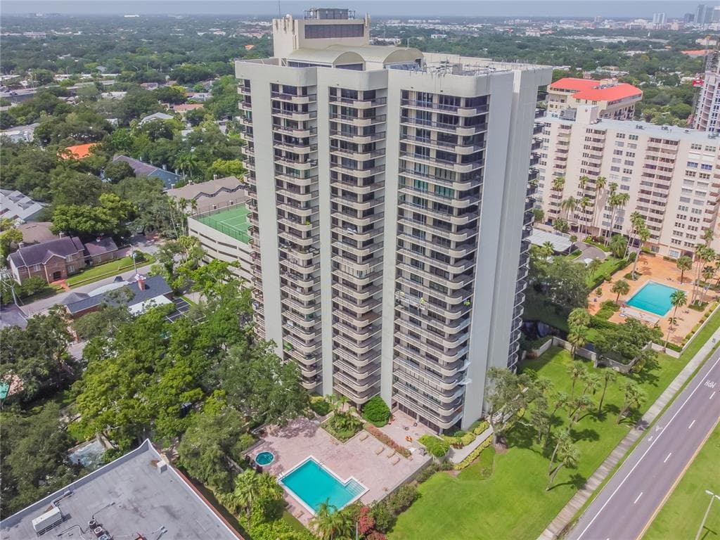 2413 BAYSHORE BOULEVARD Unit 2001, TAMPA, FL 33629