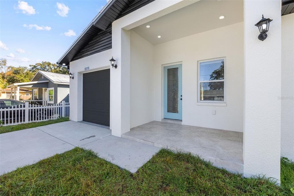 8215 18TH STREET, TAMPA, FL 33604 photo 4