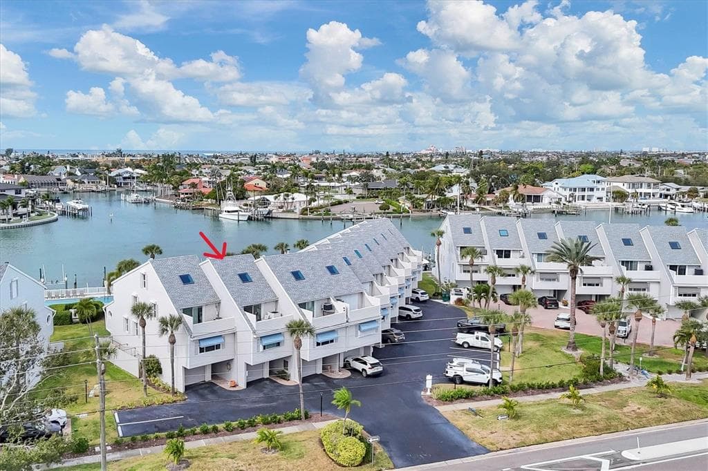 380 PINELLAS BAYWAY Unit B, TIERRA VERDE, FL 33715 photo 3