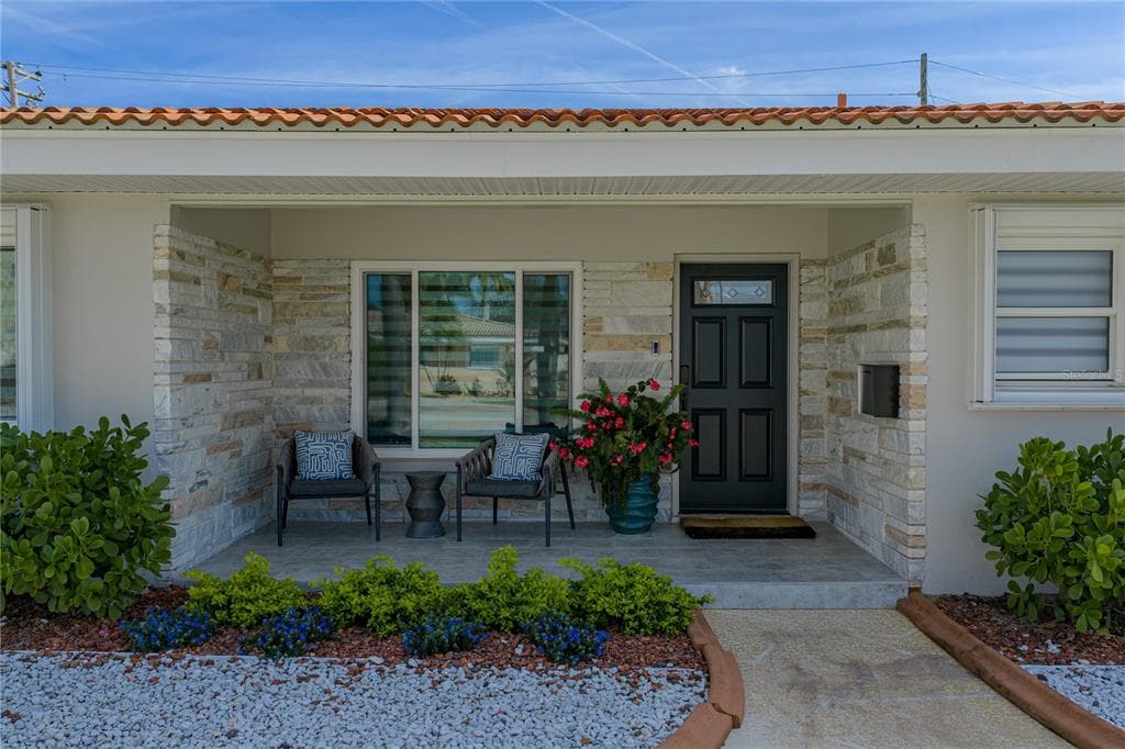 6619 BLUE HERON DRIVE, Street PETERSBURG, FL 33707 photo 5