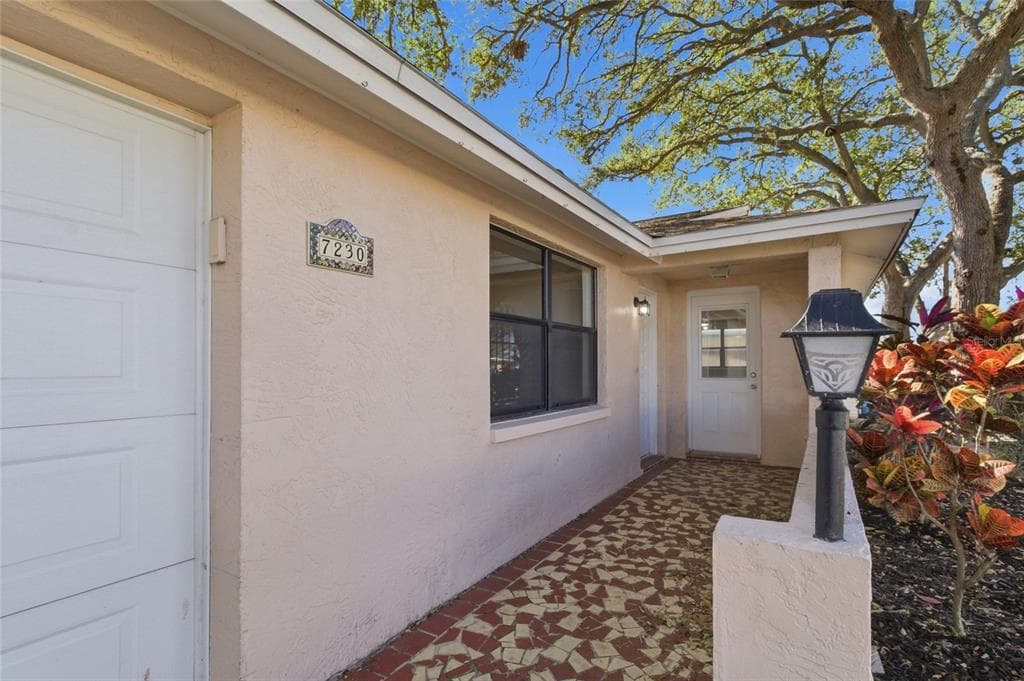 7230 SAN MORITZ DRIVE, PORT RICHEY, FL 34668 photo 3