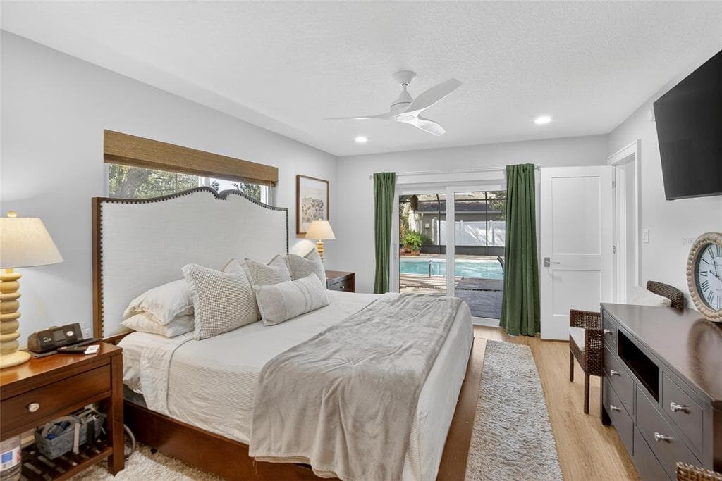 13206 TIFTON DRIVE, TAMPA, FL, 33618 photo 3