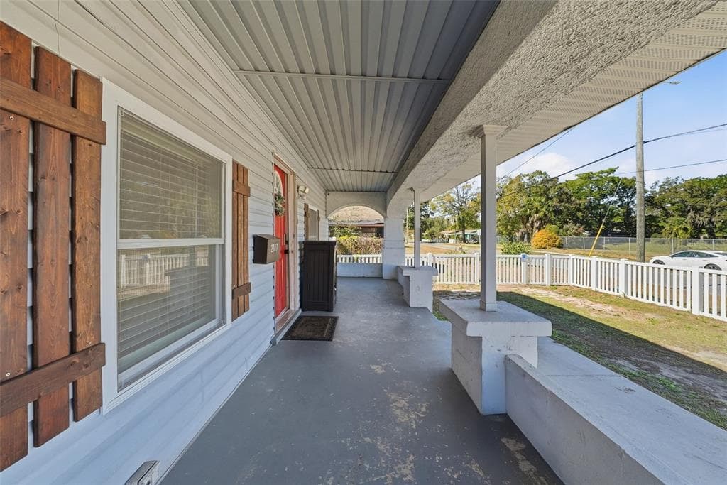 2107 CHELSEA STREET, TAMPA, FL 33610 photo 2