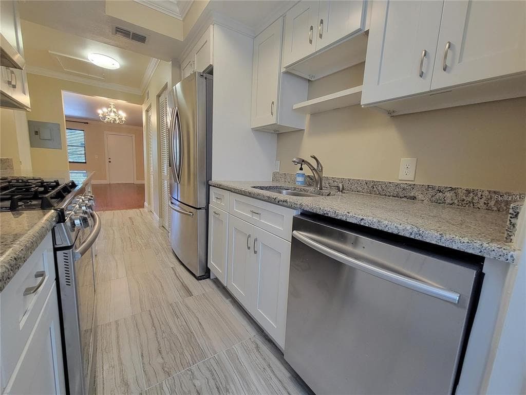 911 WA AVENUE Unit 308, LARGO, FL 33770 photo 5