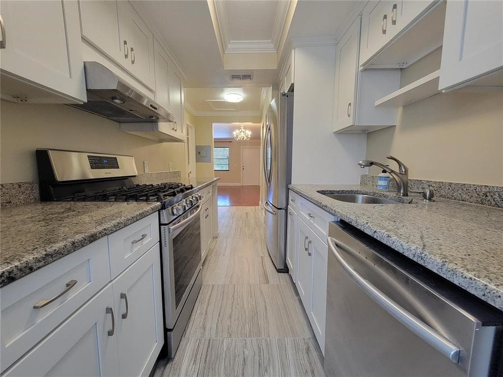 911 WA AVENUE Unit 308, LARGO, FL 33770 photo 4